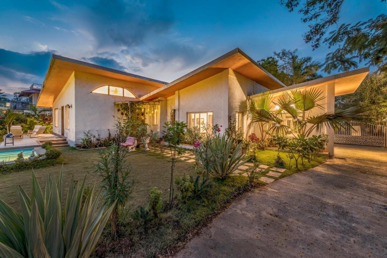 SaffronStays Roselle Lonavala Exteriör bild